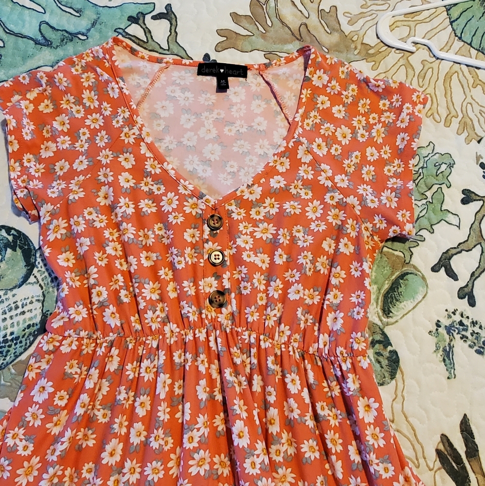 Dress - Picture 3 of 5